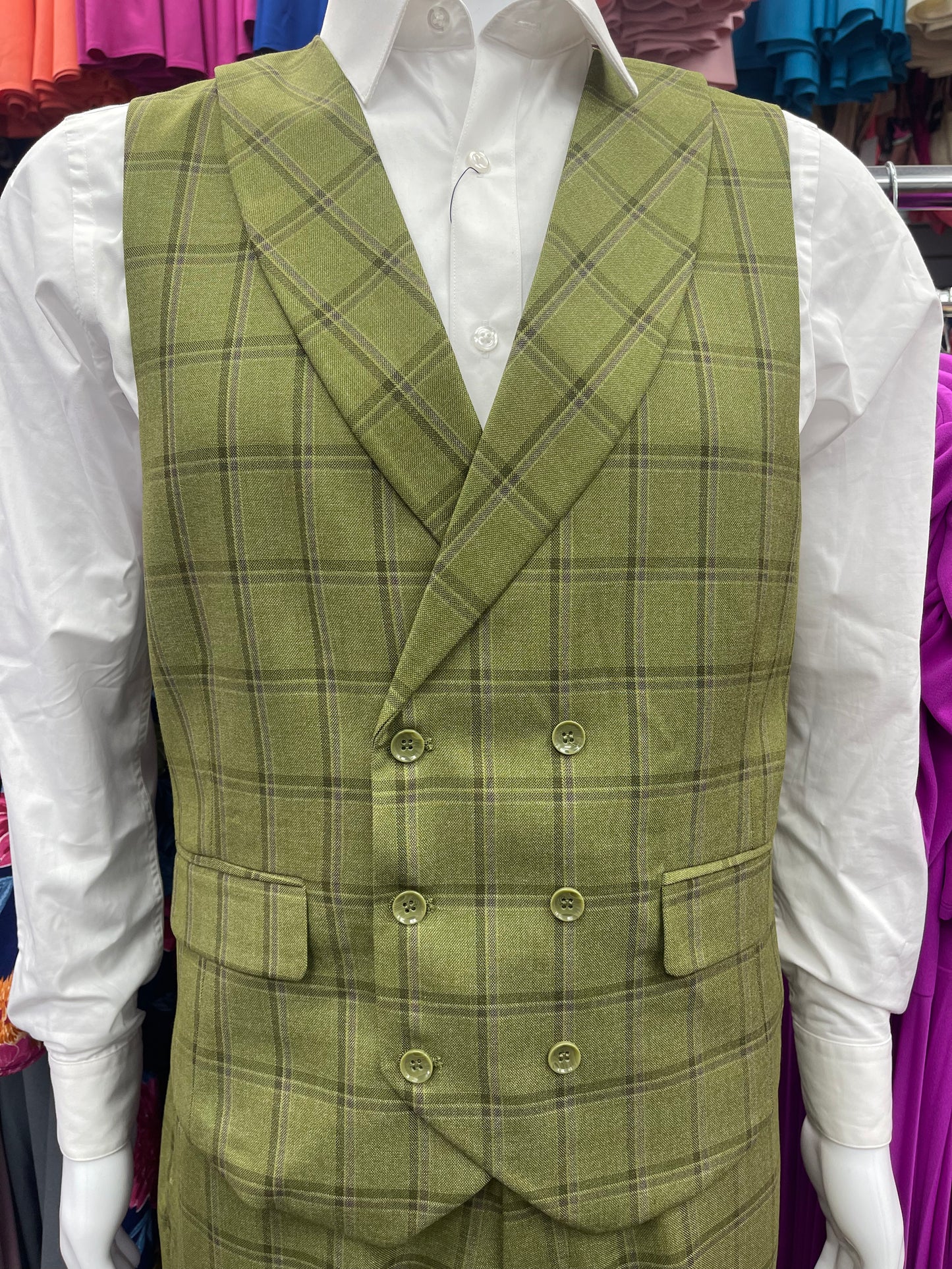 Modern Fit suit 3 pcs green