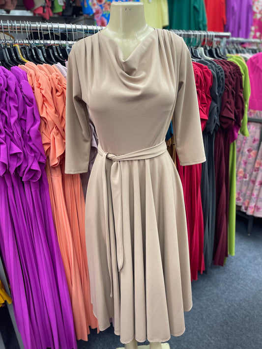 Stella Dress Tan