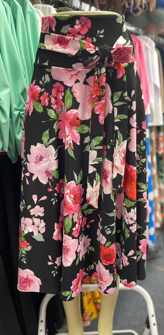 Midi floral skirt black