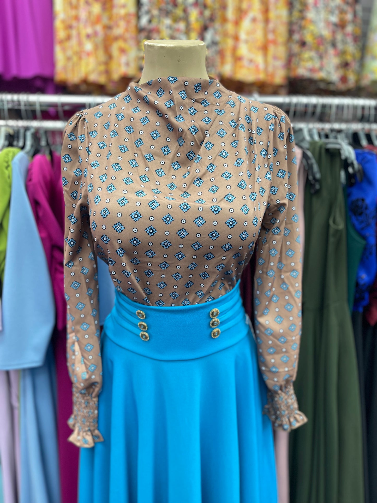 Grace Blouse Tan
