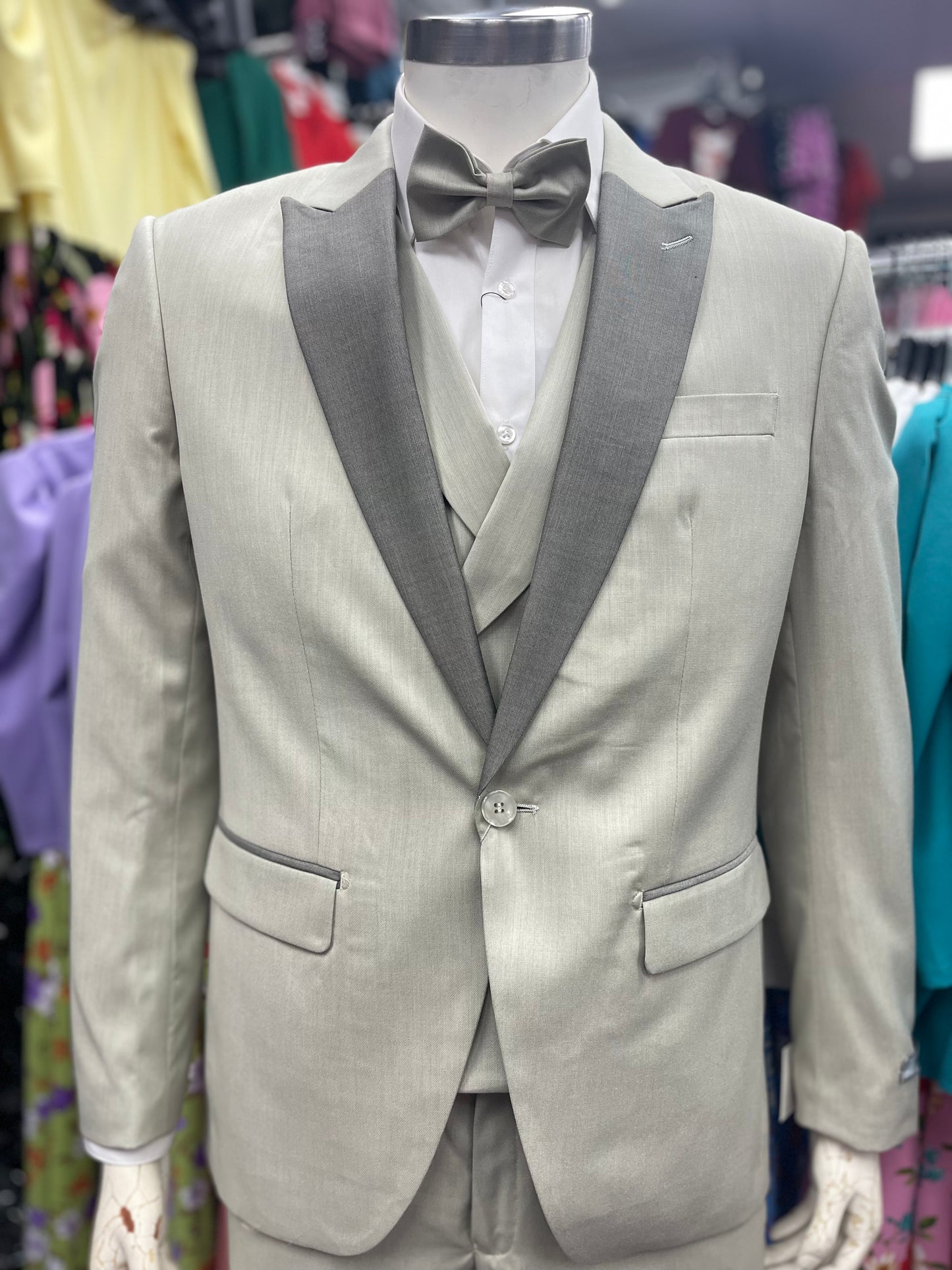 Men suit 4 : slim fit