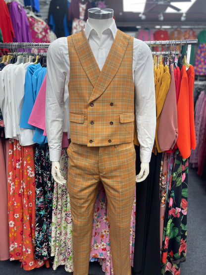 Men suit 12: Orange